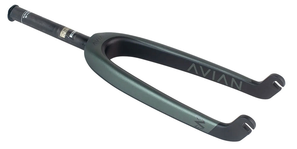Avian Versus 1" Carbon Fork 10mm dropout - Pedal Champ